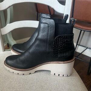 Dolce Vita Huey Suede Chelsea boots. Worn once. In excellent condition